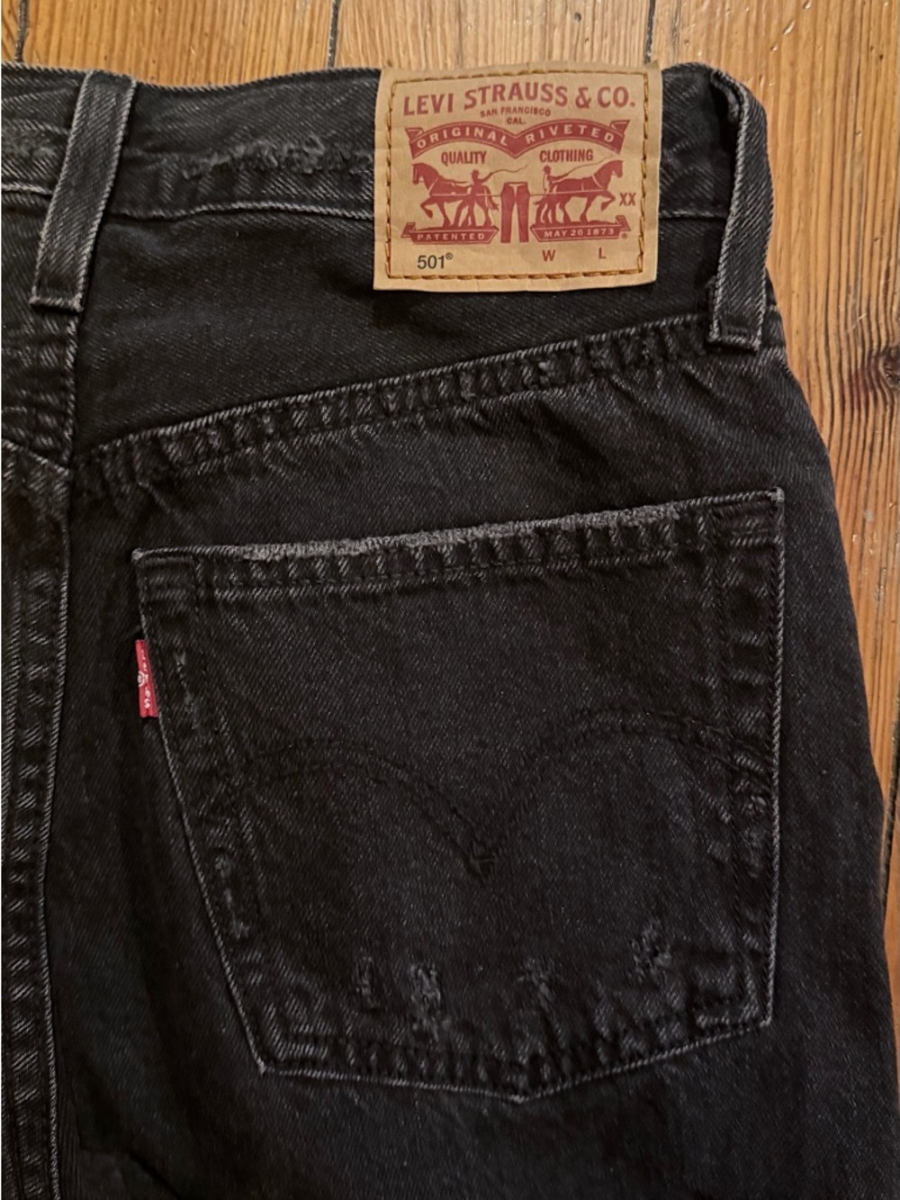 Levi's 501 Original Fit Black Distressed Straight-Leg Jeans - Picture 8 of 10